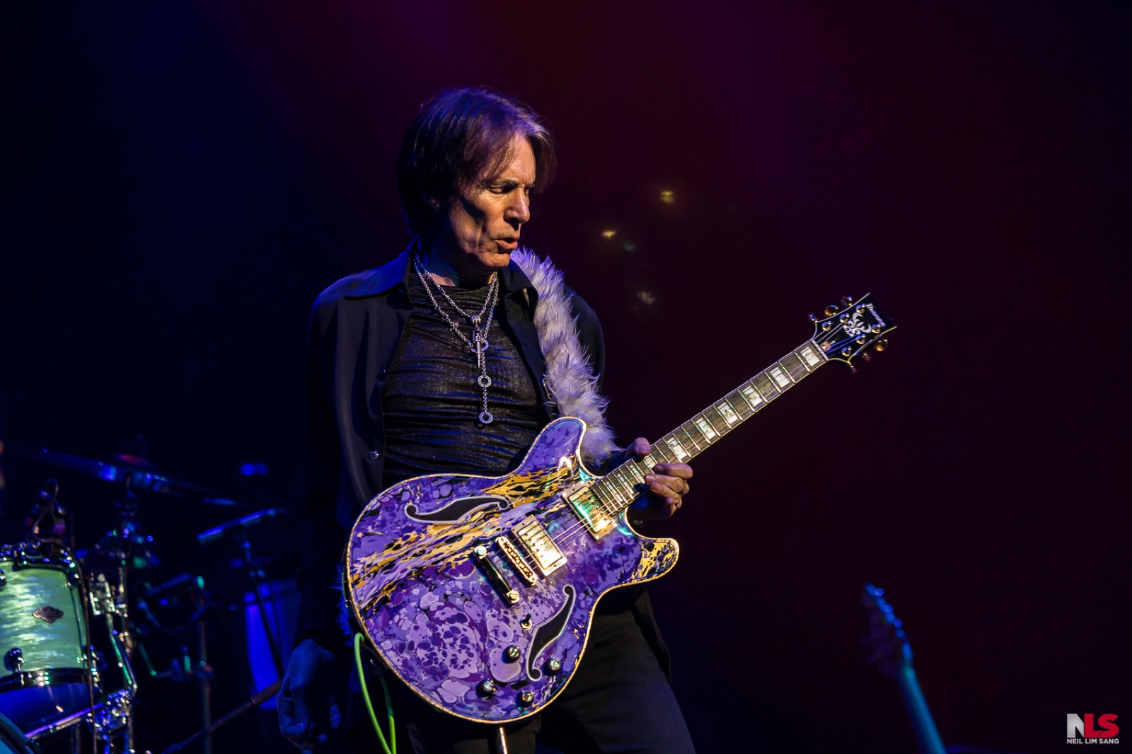 Steve Vai with their Bonvillain build